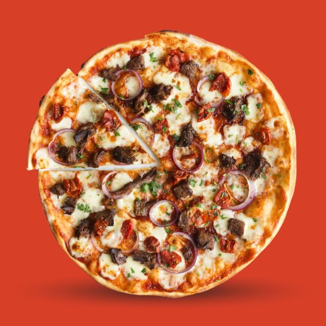 Take another little pizz(a) of my heart, baby!👀 
--
#PizzaExpressCY #ColumbiaRestaurants