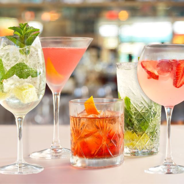 Sunny days ahead! Time to break out the cocktails.
--
#PizzaExpressCY #Cheers